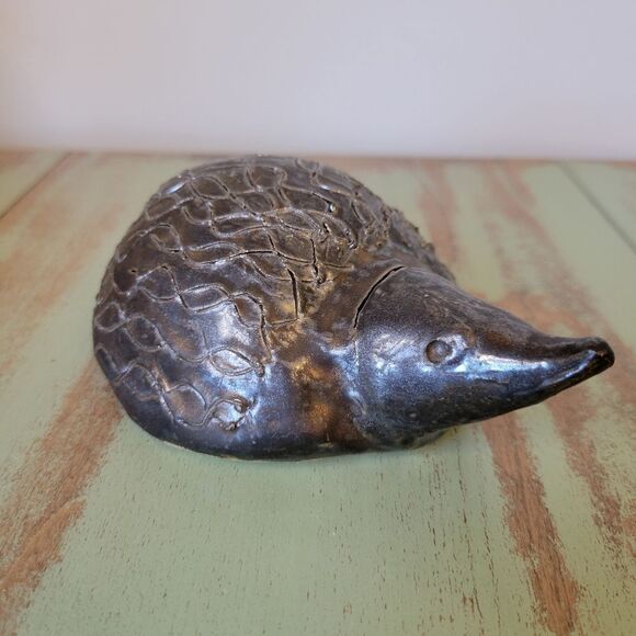 Vintage Handmade Studio Pottery Metallic Bronzed Glazed Hedgehog Mole Figurine - Picture 8 of 16